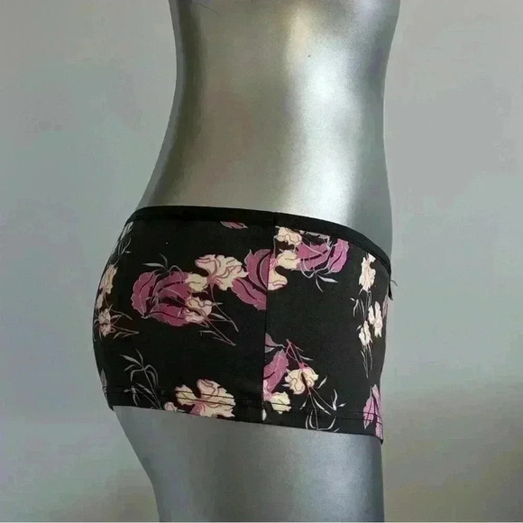 FREE 🆕🐝Low Rise Boyshorts Panties - Picture 3 of 16